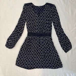 Long sleeve V neck dress